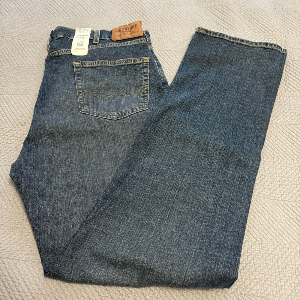 Signature by Levi Strauss Relaxed Fit Dark Blue Jeans